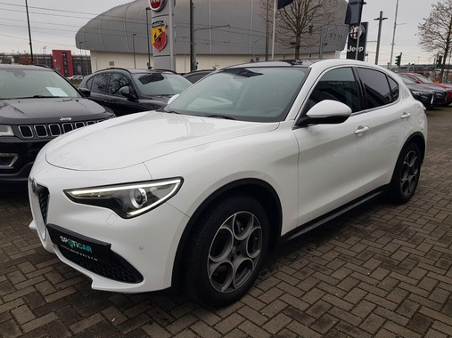Alfa Romeo Stelvio 2019