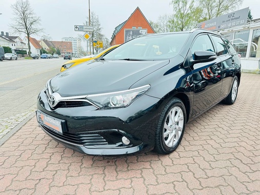 Toyota Auris 2016