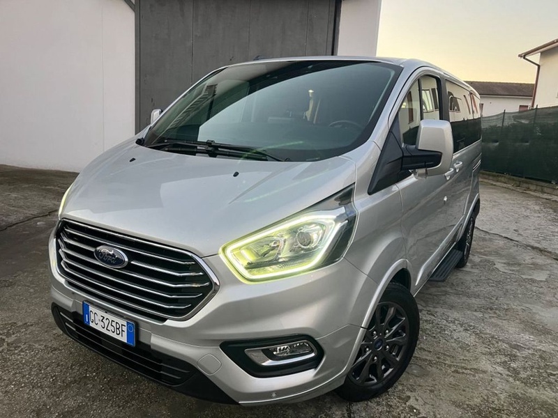 Ford Tourneo Custom