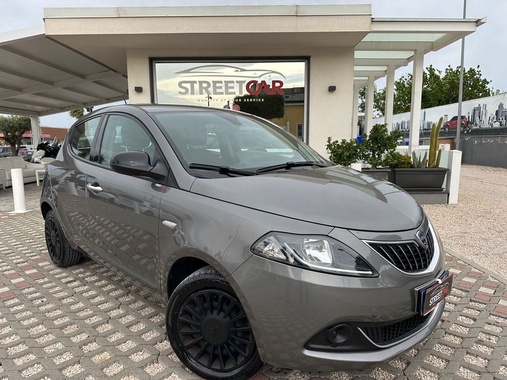 Lancia Ypsilon 2022