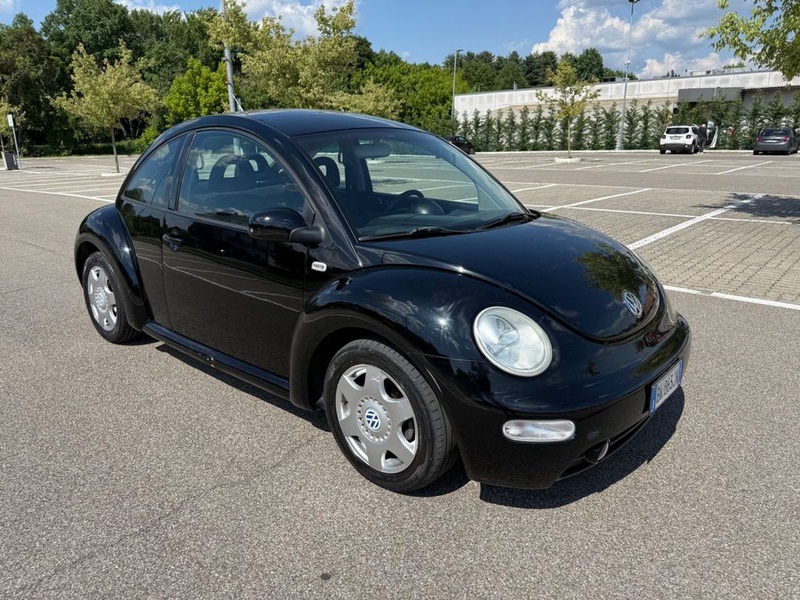 Volkswagen New Beetle