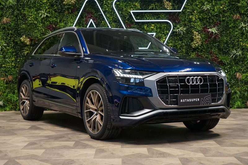 Audi Q8