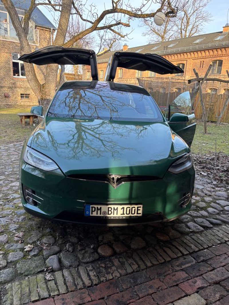 Tesla Model X
