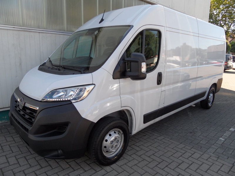 Opel Movano