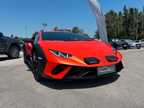 Lamborghini Huracan 2025