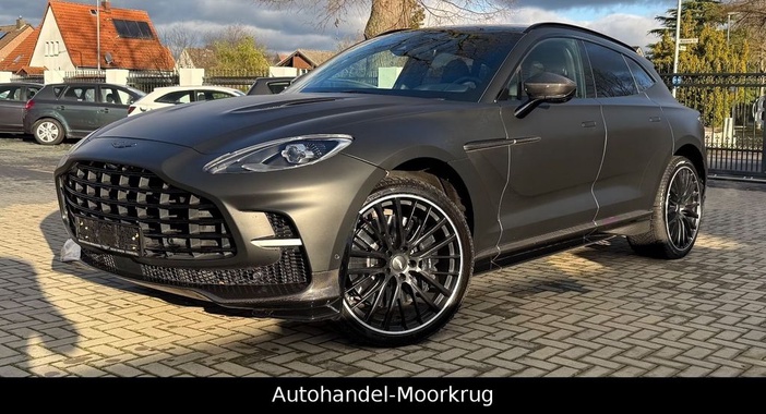 Aston Martin DBX 2023