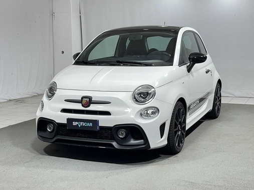 Abarth 595 2021