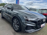Audi Q8 2021