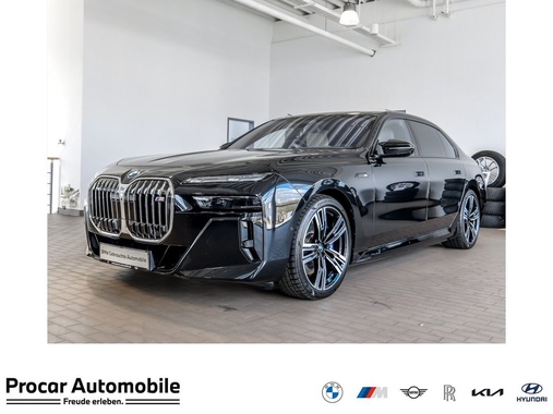 BMW i7 2023