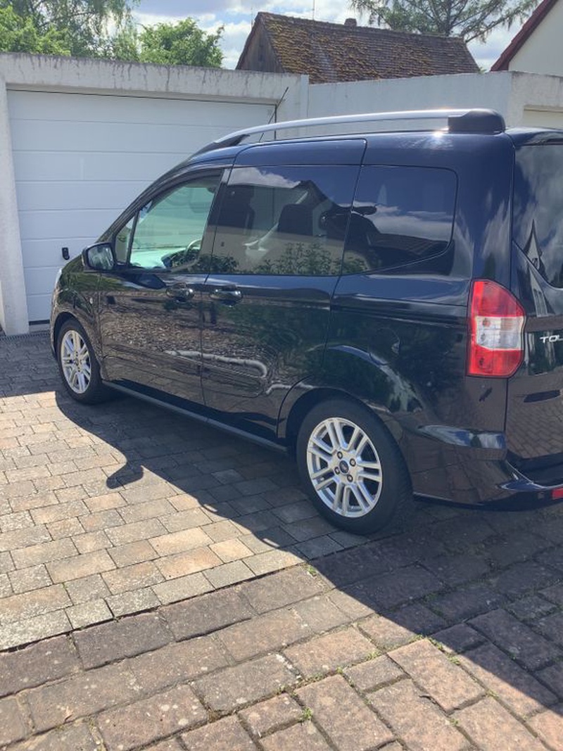 Ford Tourneo Courier