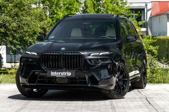 BMW X7 2025