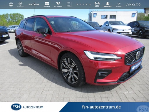 Volvo V60 2025