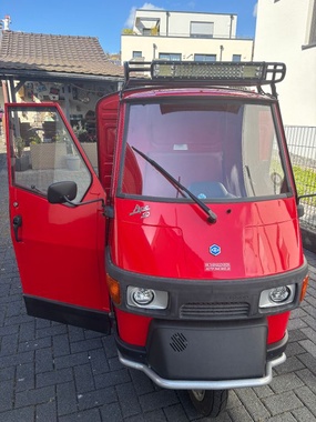 Piaggio APE 2023