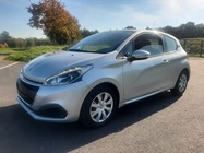 Peugeot 208 2016