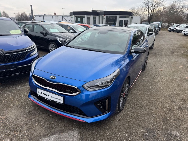 Kia pro cee'd / ProCeed