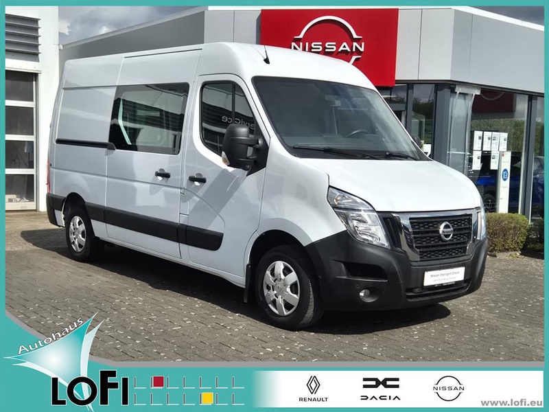 Nissan Interstar