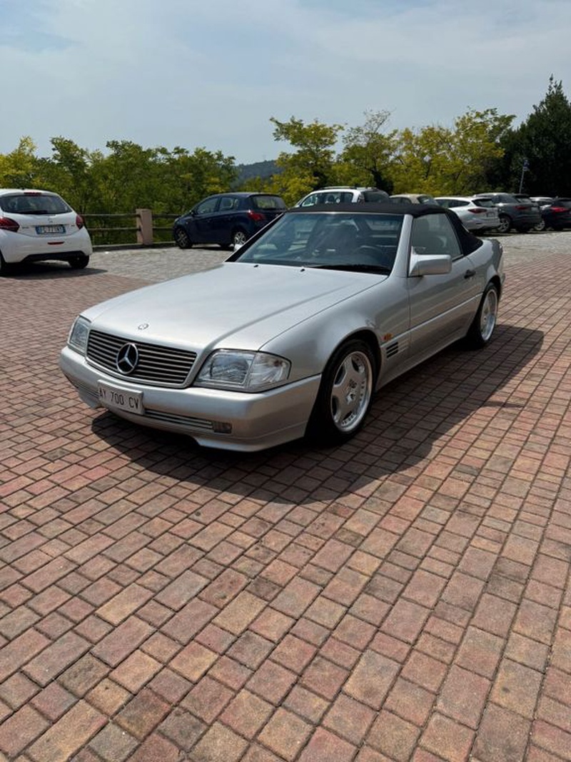 Mercedes-Benz SL-Class