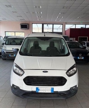 Ford Transit Courier 2019