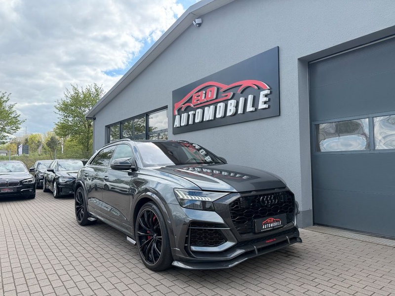 Audi RSQ8