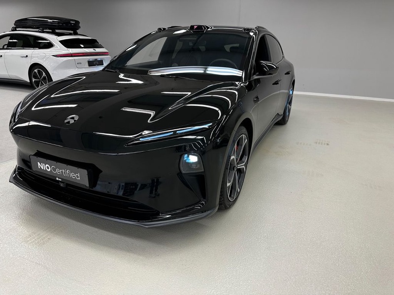 NIO ET5