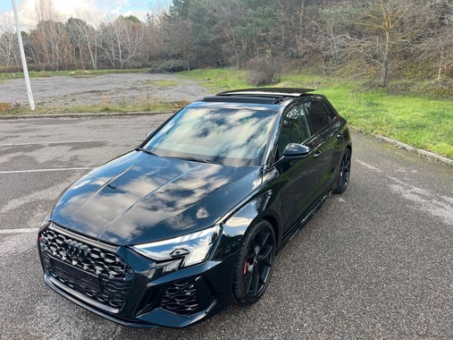 Audi RS3 2024