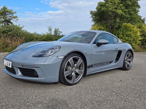 Porsche Cayman 2025