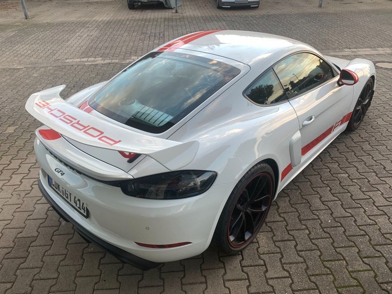 Porsche Cayman