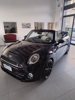 MINI Cabrio 2019