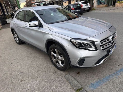 Mercedes-Benz GLA-Class 2019