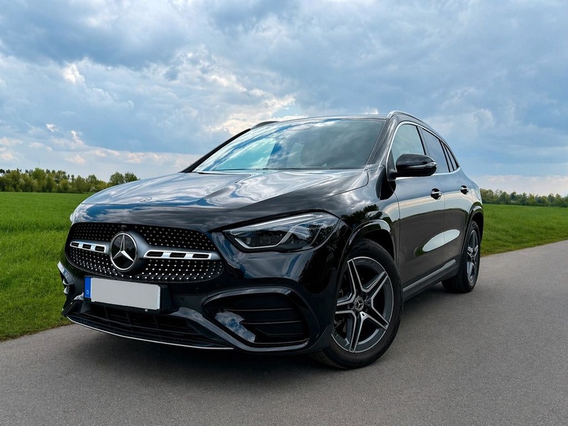 Mercedes-Benz GLA-Class