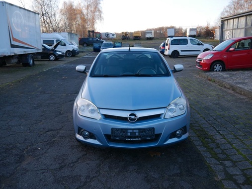 Opel Tigra 2006