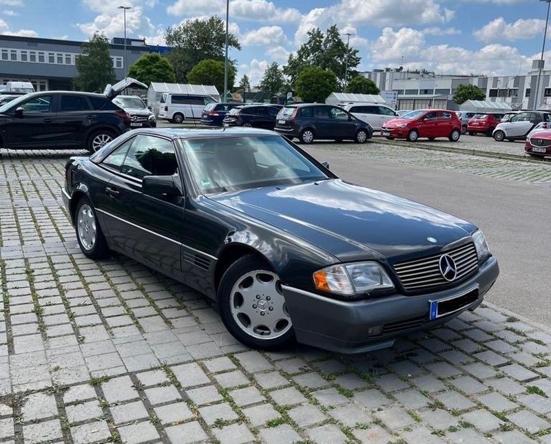 Mercedes-Benz SL-Class