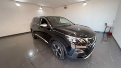 Peugeot 5008 2021