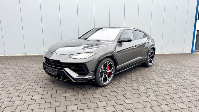 Lamborghini Urus 2023