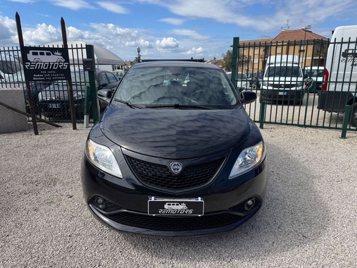 Lancia Ypsilon 2021