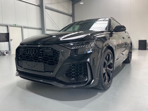 Audi RSQ8 2024