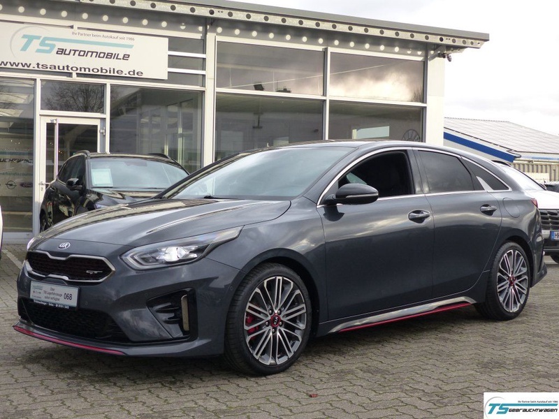 Kia pro cee'd / ProCeed