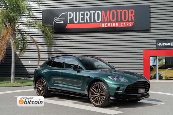 Aston Martin DBX 2025