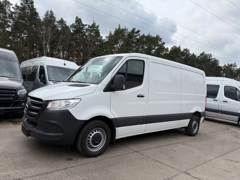 Mercedes-Benz Sprinter