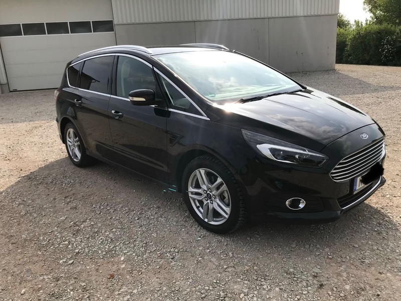 Ford S-Max