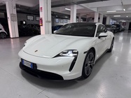 Porsche Taycan 2021