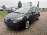 Opel Zafira 2015