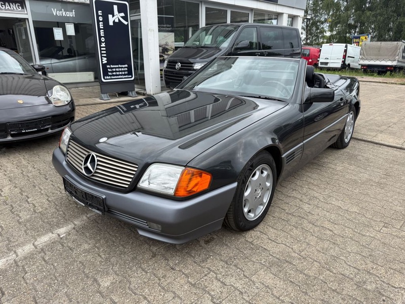 Mercedes-Benz SL-Class