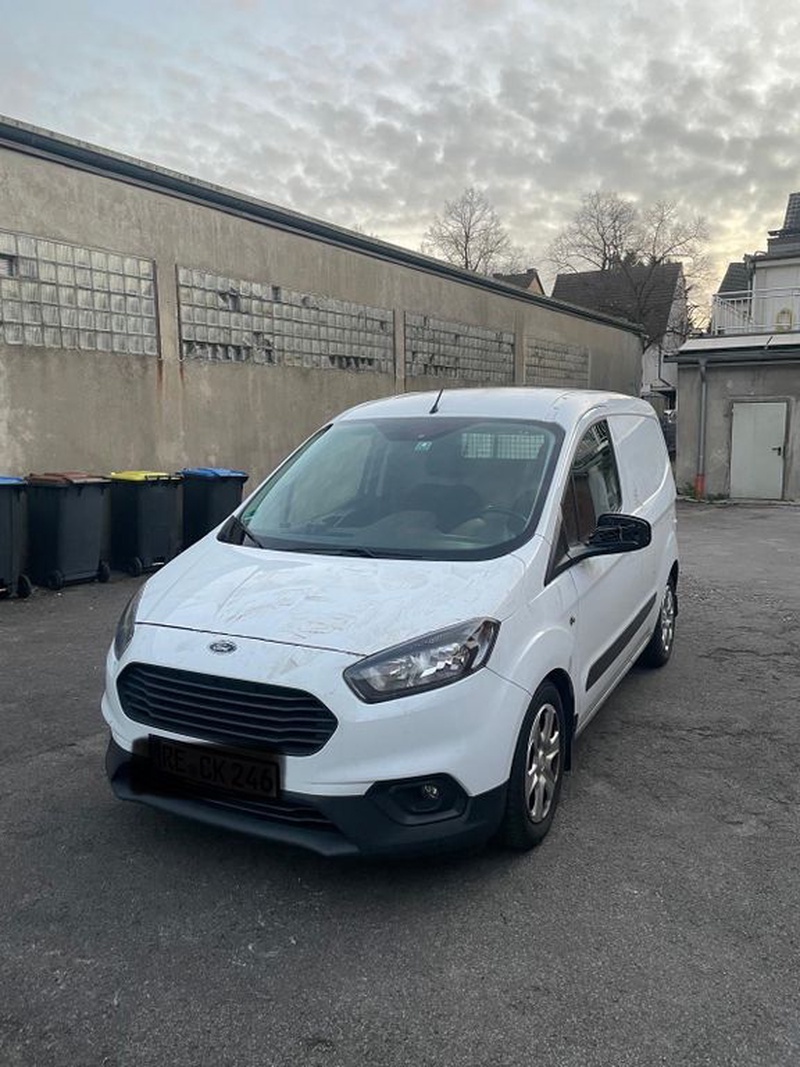 Ford Transit Courier