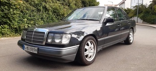 Mercedes-Benz E-Class 1989