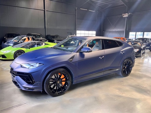 Lamborghini Urus 2024