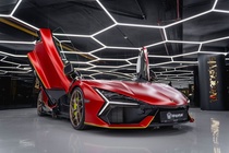 Lamborghini Revuelto 2024