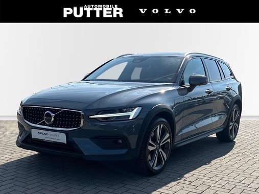 Volvo V60 2024