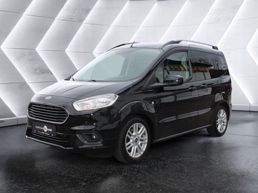Ford Tourneo Courier 2023