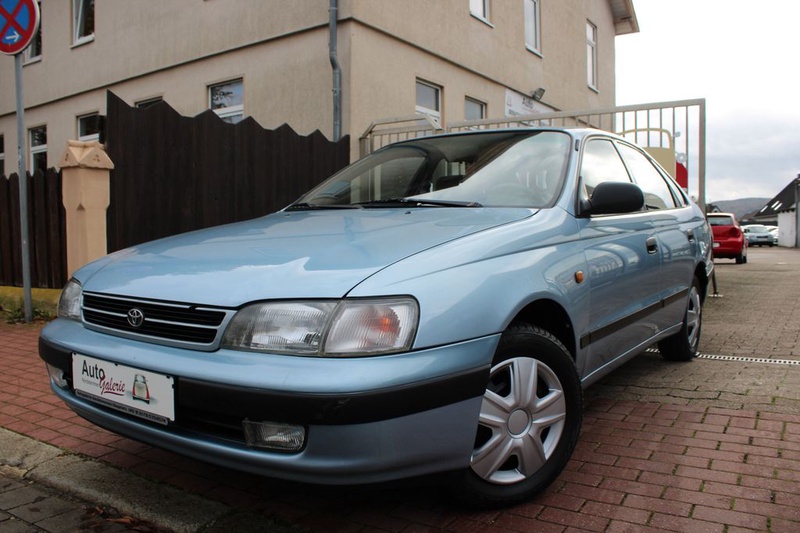 Toyota Carina